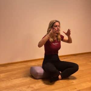 Vadba-v-živo-patricijacv-joga-obraza-3